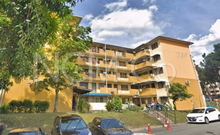 Apartment for Auction