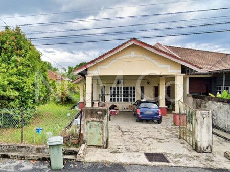 Semi D For Auction at Taman Guru