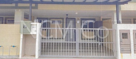 Terrace House For Auction at Taman Bayu Indera