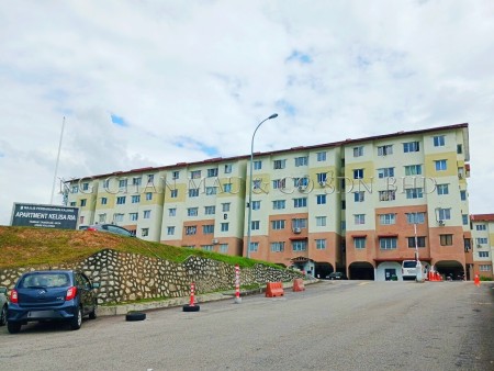 Apartment For Auction at Apartment Kelisa Ria