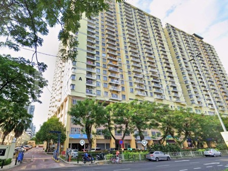 Condo For Auction at Platinum Lake PV12