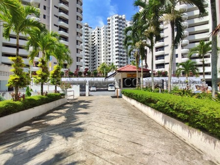 Condo for Auction