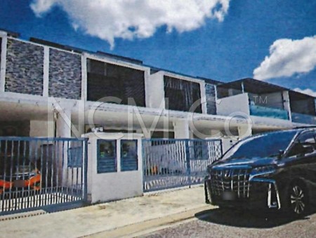 Terrace House For Auction at Taman Mutiara Rini