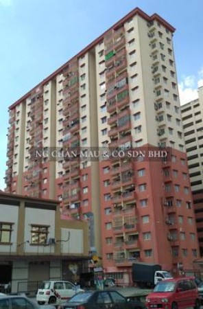 Apartment For Auction at Sri Dahlia Apartment