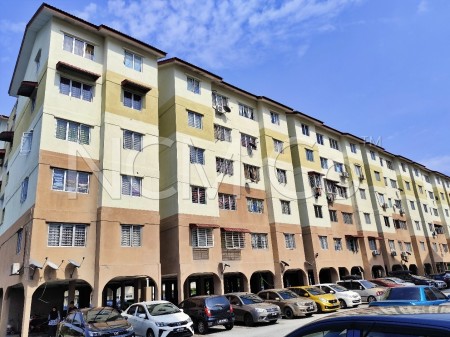 Apartment For Auction at Apartment Kelisa Ria