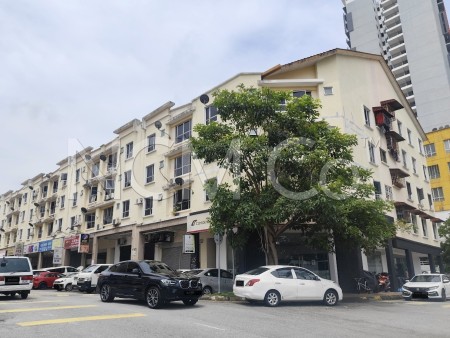 Flat For Auction at One Selayang