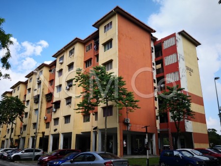 Apartment For Auction at Gugusan Semarak