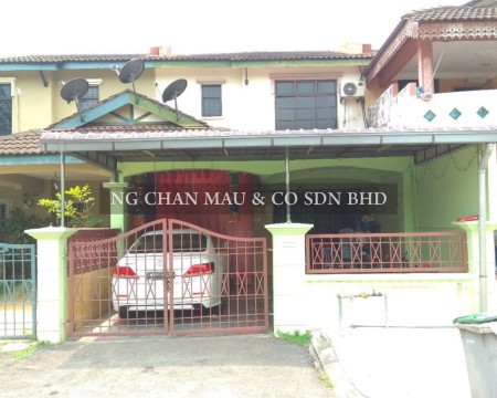 Terrace House For Auction at Taman Nusa Perintis