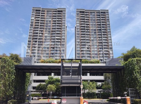 Condo For Auction at Tropicana Landmark
