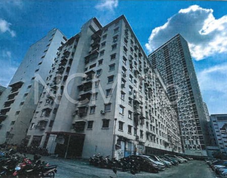 Apartment For Auction at Krystal Idaman