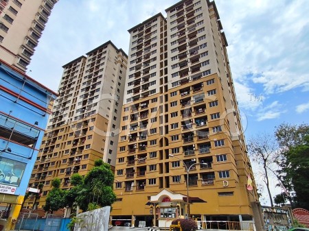 Apartment For Auction at Pelangi Damansara