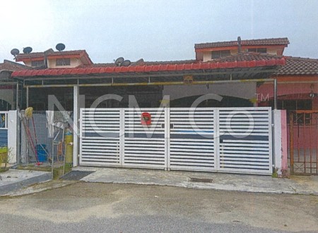 Terrace House For Auction at Taman Chembong Utama