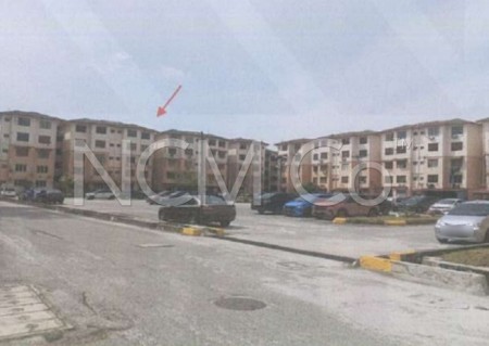Apartment For Auction at Las Palmas