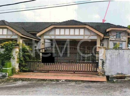 Semi D For Auction at Taman Gambang Damai