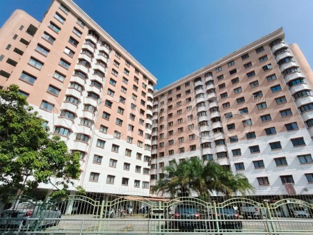 Flat For Auction at Ria Apartment