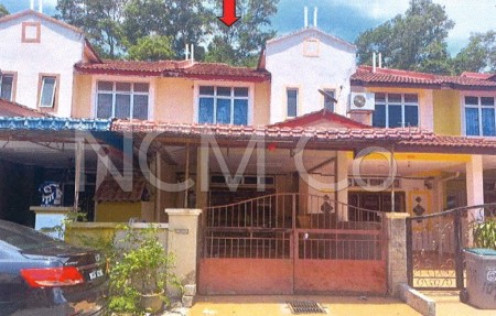 Terrace House For Auction at Bandar Springhill