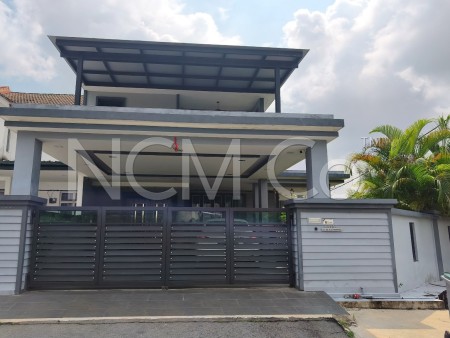 Terrace House For Auction at Taman Desa Anggerik