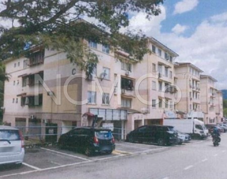 Apartment For Auction at Saujana Apartment