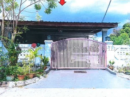 Terrace House For Auction at Garden Avenue