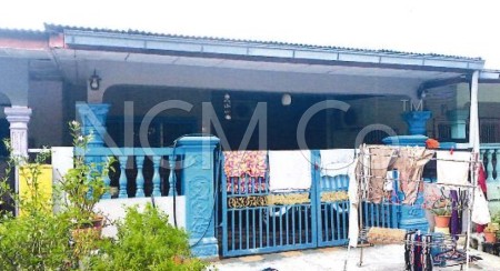 Terrace House For Auction at Taman Widuri Indah