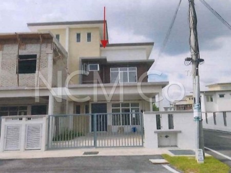 Terrace House For Auction at Bandar Tasik Kesuma