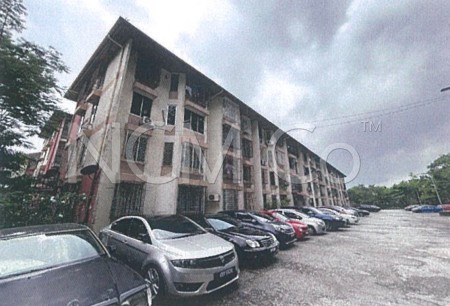 Apartment For Auction at Rampai Court