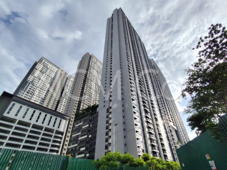 Apartment For Auction at M Arisa