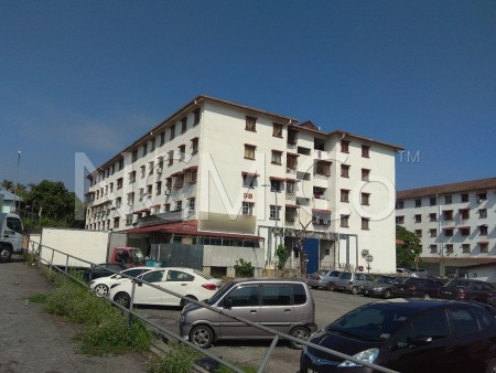 Flat For Auction at Taman Bukit Angsana