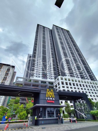 Serviced Residence For Auction at M Luna