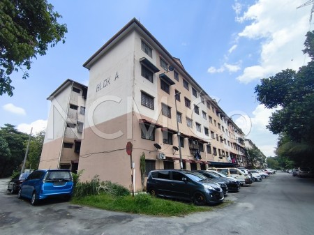 Flat For Auction at Pangsapuri Seri Suria