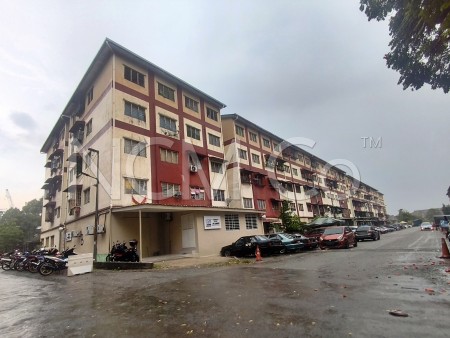 Apartment For Auction at Pangsapuri Seri Pulai