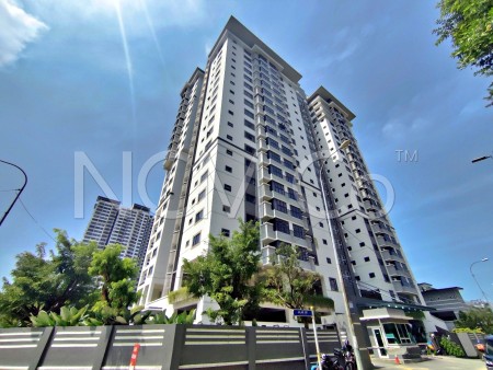 Condo For Auction at Royalle Condominium