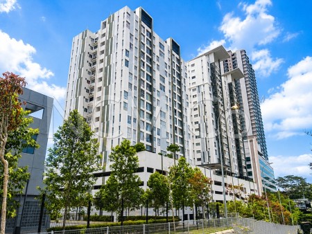 Condo For Auction at The Sanderson
