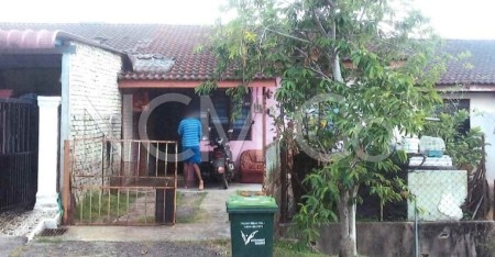 Terrace House For Auction at Taman Cempaka