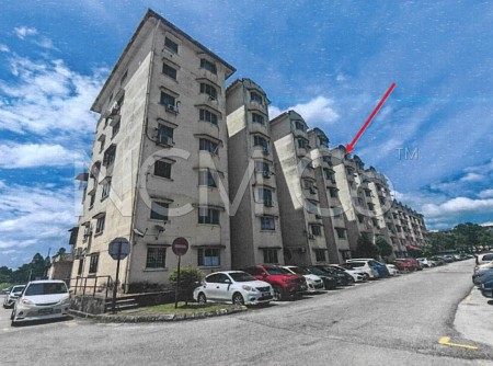 Apartment For Auction at Subang Suria Apartment