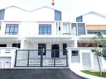 Terrace House For Auction at Forest Heights