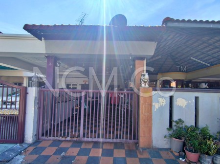Terrace House For Auction at Taman Alam Nyata