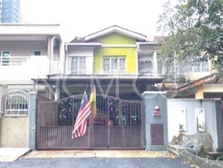 Terrace House For Auction at Suakasih