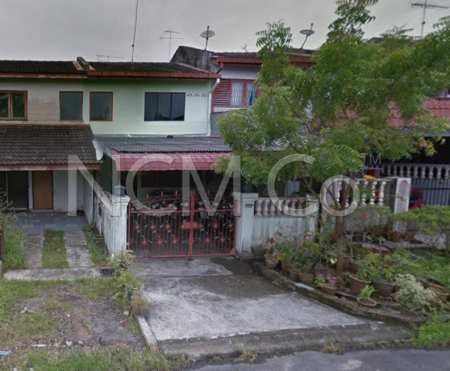 Terrace House For Auction at Taman Kluang Barat