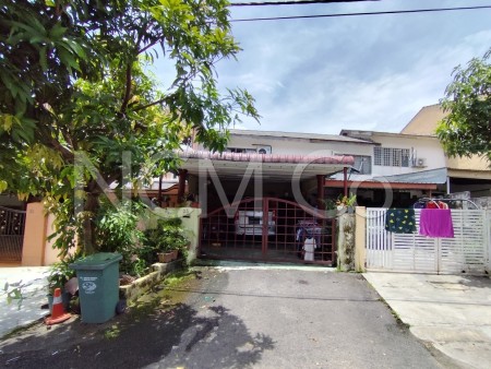 Terrace House For Auction at Taman Mawar