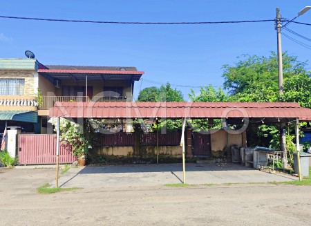 Terrace House For Auction at Taman Sri Tengah