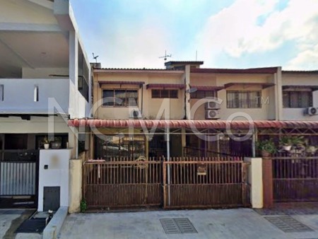 Terrace House For Auction at Taman Selaseh