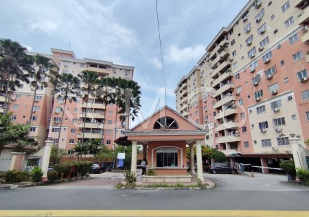 Apartment For Auction at Pelangi Heights