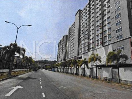 Apartment for Auction