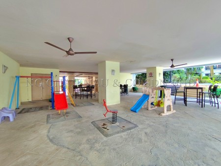 Condo for Auction