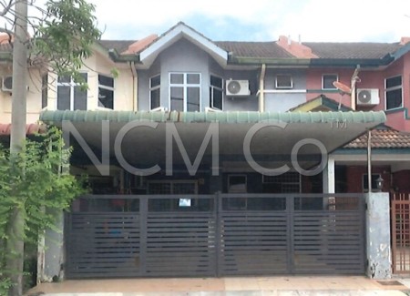 Terrace House for Auction