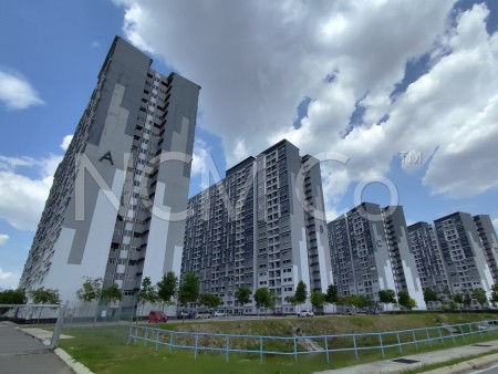 Apartment for Auction