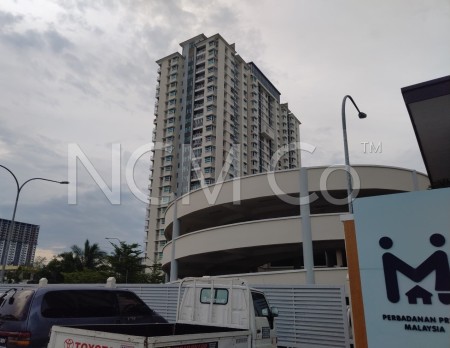 Apartment for Auction