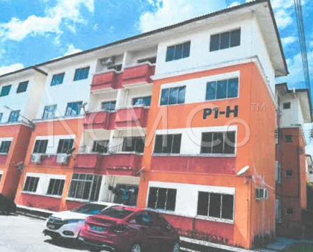 Apartment for Auction