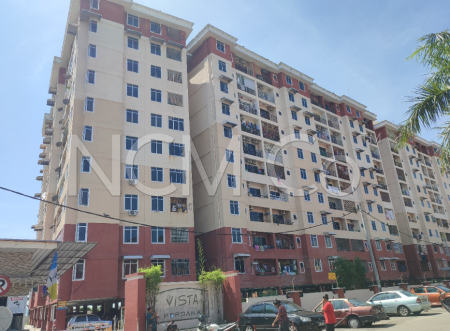Apartment for Auction